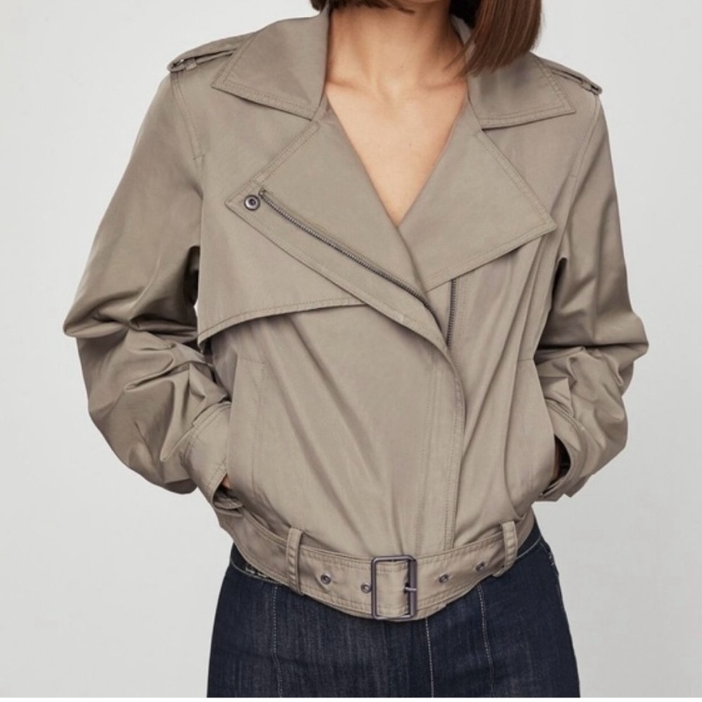 BCBGMaxAzria “Payton”Green Trench Coat with Wide Notched Lapel and Matching Belt